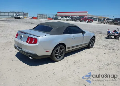2011 Ford Mustang V6 Premium from USA, damaged, VIN 1ZVBP8EM6B5112240